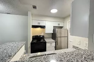 238 Afton Square, Altamonte Springs, FL 32714 - Photo 7