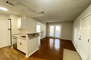 238 Afton Square, Altamonte Springs, FL 32714 - Photo 5