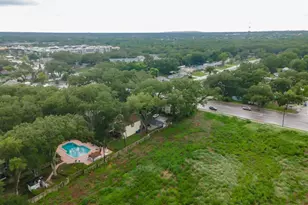 602 St Henry Dr, Brandon, FL 33511 - Photo 25