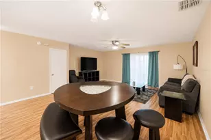 602 St Henry Dr, Brandon, FL 33511 - Photo 7
