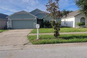 1142 Bluegrass Dr, Groveland, FL 34736 - Photo 17