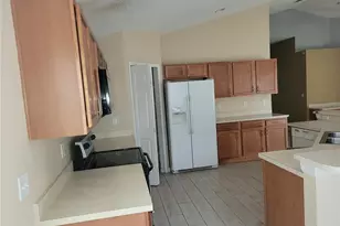 1142 Bluegrass Dr, Groveland, FL 34736 - Photo 15