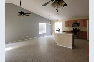 1142 Bluegrass Drive, Groveland, FL 34736 - Photo 3
