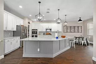 2438 Wild Tamarind Blvd, Orlando, FL 32828 - Photo 11