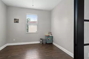 2438 Wild Tamarind Blvd, Orlando, FL 32828 - Photo 5