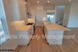 1074 Seagrape Dr, Ruskin, FL 33570 - Photo 11