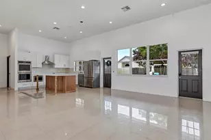 7906 Napoleon St, Orlando, FL 32825 - Photo 7
