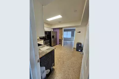 6344 Glencoe Avenue, Sarasota, FL 34231 - Photo 5