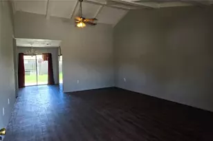 2021 Buckeye Road NE, Winter Haven, FL 33881 - Photo 3