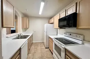 3960 Southpointe Dr, Orlando, FL 32822 - Photo 5