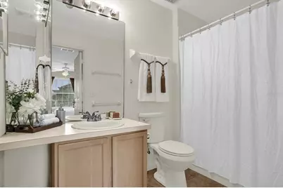 3960 Southpointe Drive #533, Orlando, FL 32822 - Photo 9