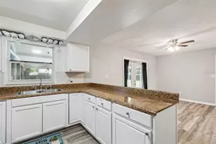 4035 Wendy Dr, Orlando, FL 32808 - Photo 7
