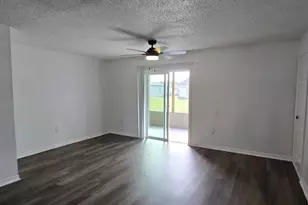 671 Royalty Ct, Kissimmee, FL 34758 - Photo 5