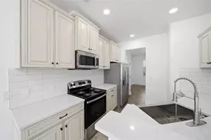8821 Danforth Dr, Windermere, FL 34786 - Photo 11