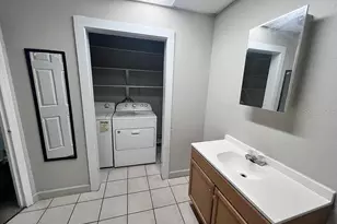 215 N Buena Vista Dr, Lake Alfred, FL 33850 - Photo 11