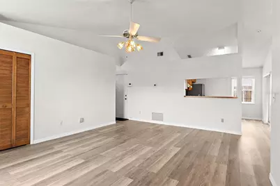 49 Grand Junction Boulevard, Orlando, FL 32835 - Photo 5
