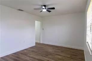 661 Lake Carolyn Cir, Lakeland, FL 33813 - Photo 25