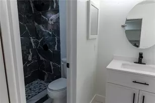 661 Lake Carolyn Cir, Lakeland, FL 33813 - Photo 21