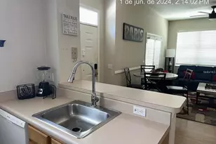 4006 Venetian Bay Dr, Kissimmee, FL 34741 - Photo 3