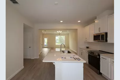 1346 Mount Royal Drive, Saint Cloud, FL 34771 - Photo 5