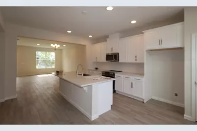1346 Mount Royal Drive, Saint Cloud, FL 34771 - Photo 3