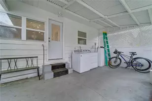 2410 Center Ave, Orlando, FL 32806 - Photo 23