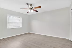 427 Elkwood Ln, Orlando, FL 32825 - Photo 15