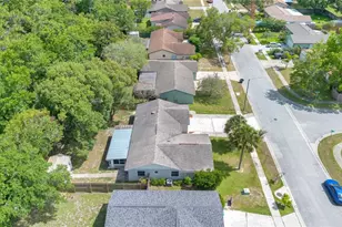 427 Elkwood Ln, Orlando, FL 32825 - Photo 33