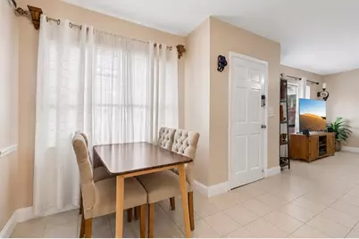 4301 Mizell Street, Orlando, FL 32812 - Photo 7
