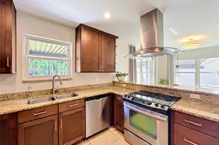 9945 Triple Crown Cir, Orlando, FL 32825 - Photo 3