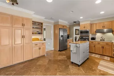 180 Springwood Trail, Altamonte Springs, FL 32714 - Photo 9