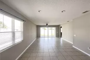 2526 W End Dr, Saint Cloud, FL 34772 - Photo 3