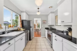 1800 Carlton Dr, Orlando, FL 32806 - Photo 11
