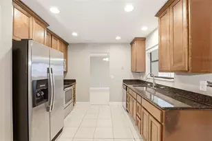 7320 Wethersfield Dr, Orlando, FL 32819 - Photo 3