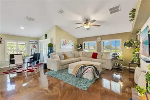 2717 Eagle Canyon Dr S, Kissimmee, FL 34746 - Photo 9