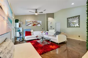 2717 Eagle Canyon Dr S, Kissimmee, FL 34746 - Photo 3
