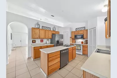 2589 Hunley Loop, Kissimmee, FL 34743 - Photo 7