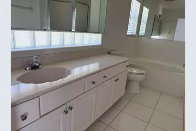 1026 Lake Davenport Boulevard, Davenport, FL 33897 - Photo 11