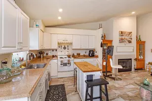 2501 Long Meadow Way, Orlando, FL 32817 - Photo 9
