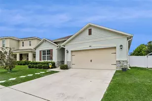 5946 Churchill Square Way, Groveland, FL 34736 - Photo 3