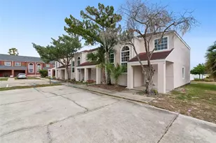 214 Majors Ln, Kissimmee, FL 34743 - Photo 5