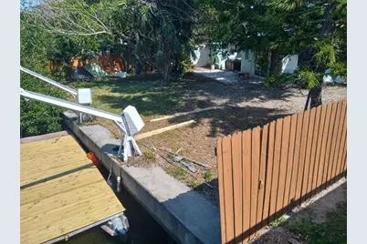 6631 Rosati Lane S, Saint Petersburg, FL 33707 - Photo 3