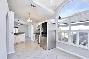 654 King Harold Ct, Oviedo, FL 32765 - Photo 7