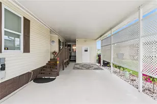 2473 Independence Ln, Saint Cloud, FL 34772 - Photo 3