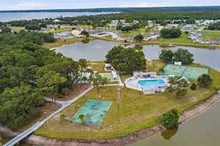 2607 Club Cir, Lake Wales, FL 33898 - Photo 37
