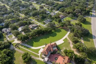 900 N Citrus Ave, Howey in the Hills, FL 34737 - Photo 65