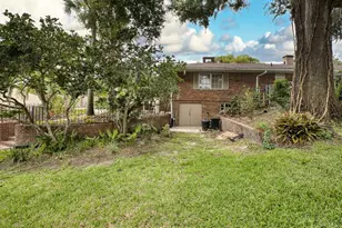 900 N Citrus Ave, Howey in the Hills, FL 34737 - Photo 53