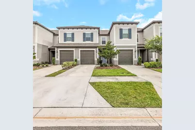 31604 Blue Passing Loop, Wesley Chapel, FL 33545 - Photo 3