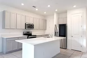 1542 Discovery St, Davenport, FL 33896 - Photo 5