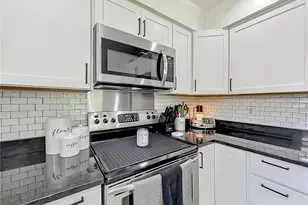 421 E Bay Ave, Longwood, FL 32750 - Photo 11